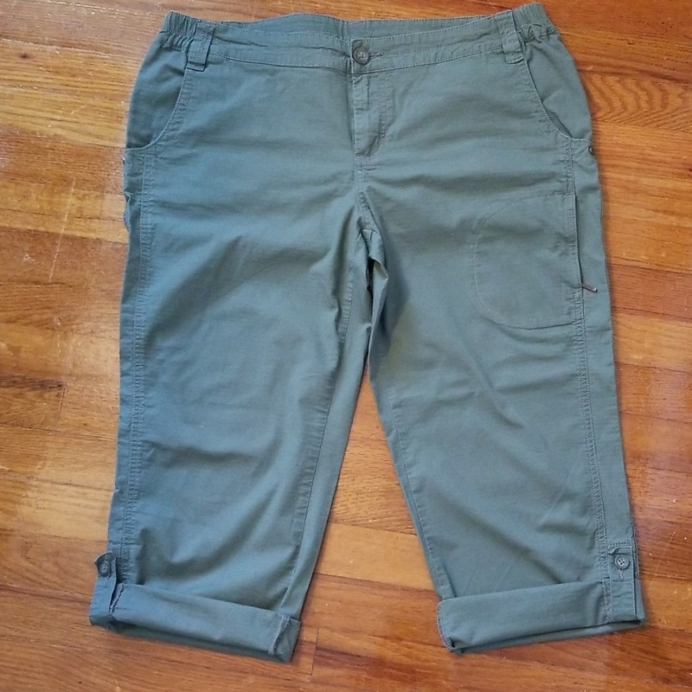 Woolrich Crop/Capri Pants - Picture 4 of 4